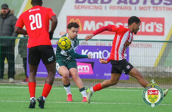 AshfordUnited_2-1_SheppeyUnited_183