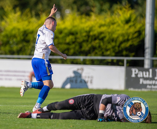 Bearsted_(2)_5-2_(0)_HollandsAndBlair_071