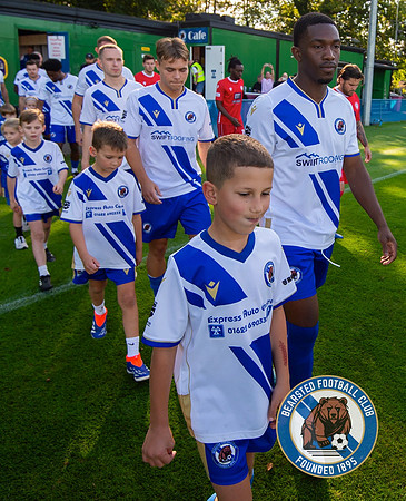 Bearsted_(2)_5-2_(0)_HollandsAndBlair_004