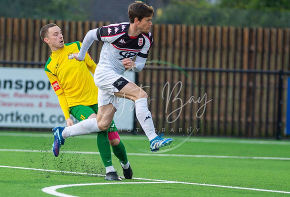 Faversham_2-2_Corinthian_POSF_(1-4pens)_052