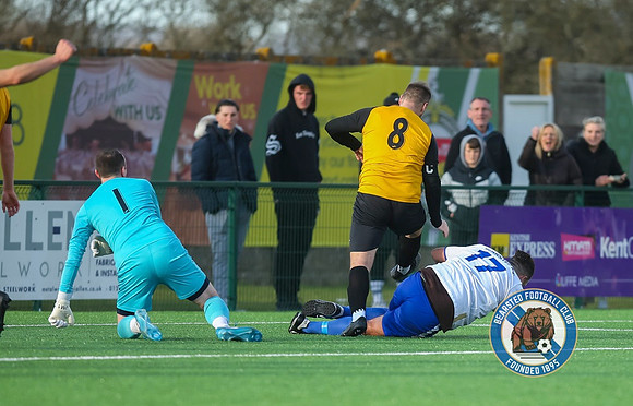 Kennington 0-3 Bearsted_075