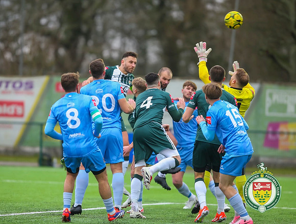 AshfordUnited_(1)_3-0_(0)_DealTown_192
