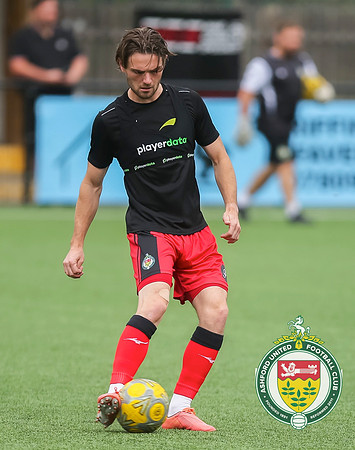ISE_Faversham_3-1_AshfordUnited_019