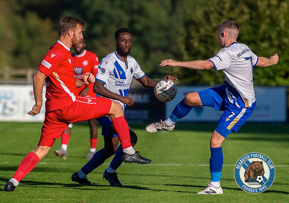 Bearsted_(2)_5-2_(0)_HollandsAndBlair_190