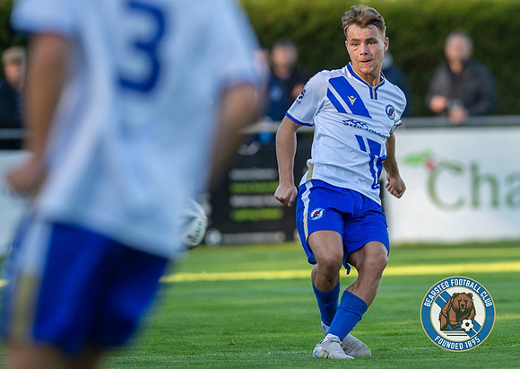 Bearsted_(2)_5-2_(0)_HollandsAndBlair_250