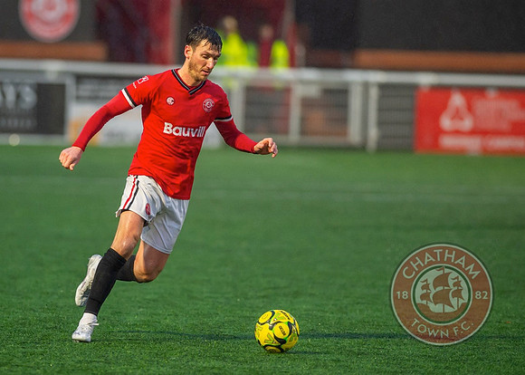 ChathamTown_(2)_5-0_(0)_Whitehawk_107