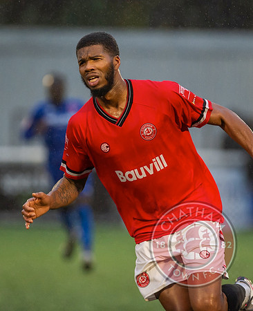 ChathamTown_(2)_5-0_(0)_Whitehawk_104
