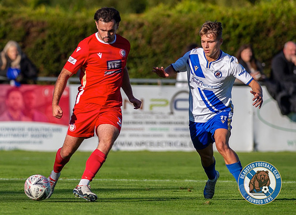 Bearsted_(2)_5-2_(0)_HollandsAndBlair_176