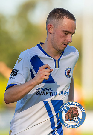 Bearsted_(2)_5-2_(0)_HollandsAndBlair_207