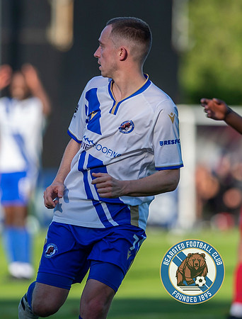 Bearsted_(2)_5-2_(0)_HollandsAndBlair_203