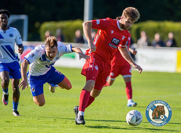 Bearsted_(2)_5-2_(0)_HollandsAndBlair_114
