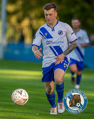 Bearsted_(2)_5-2_(0)_HollandsAndBlair_263