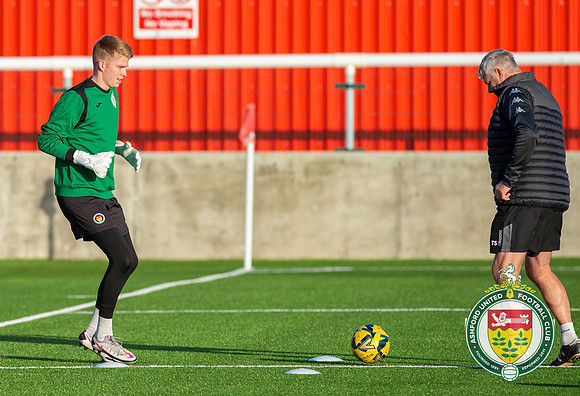 Sheppey_2-1_AshfordUnited_WarmUp_006