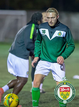 15112022Ashford_2-2_Beckenham_005