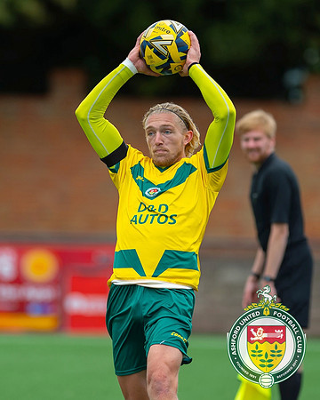 18092022HerneBay2-0Ashford-060