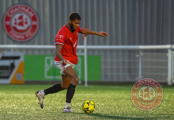 ChathamTown_(2)_5-0_(0)_Whitehawk_146