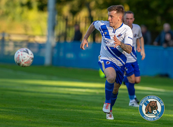 Bearsted_(2)_5-2_(0)_HollandsAndBlair_262