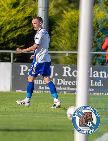 Bearsted_(2)_5-2_(0)_HollandsAndBlair_075