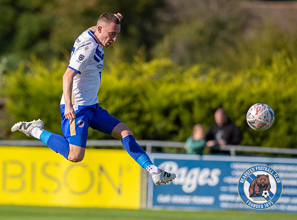 Bearsted_(2)_5-2_(0)_HollandsAndBlair_069