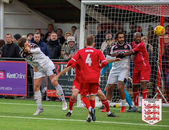 SECFL_Whit_2-2_Faversham_111