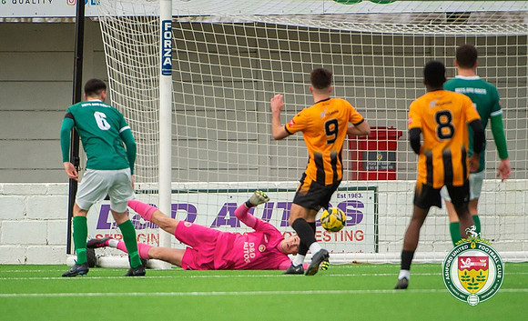 Ashford_0-1_EastGrinstead_159