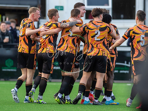 Faversham_2-3_Lordswood_100