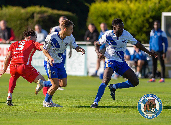 Bearsted_(2)_5-2_(0)_HollandsAndBlair_057