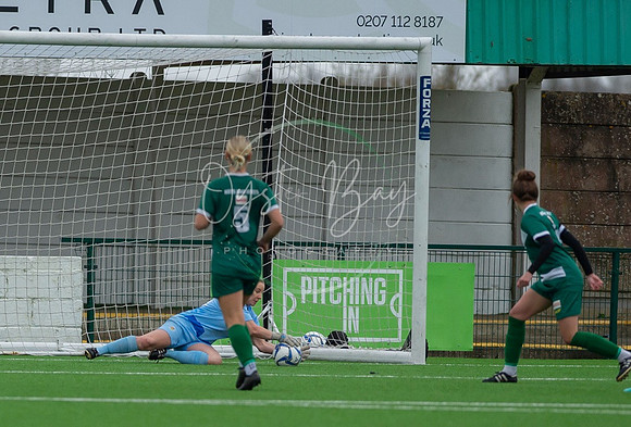 AshfordLadies_1-2_Ebbsfleet_020