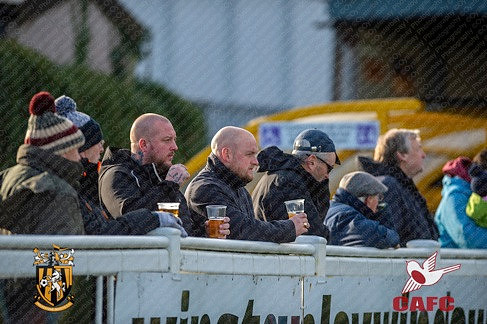 FIFC_v_CAFC_Warmup-fans-052