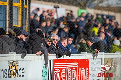 FIFC_v_CAFC_Warmup-fans-048