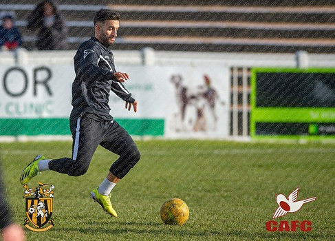 FIFC_v_CAFC_Warmup-fans-037