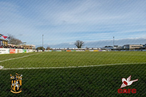 FIFC_v_CAFC_Warmup-fans-068