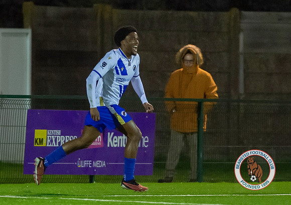 Kennington_1-1_Bearsted_055