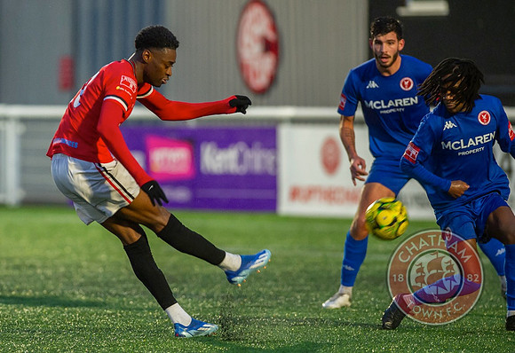 ChathamTown_(2)_5-0_(0)_Whitehawk_152