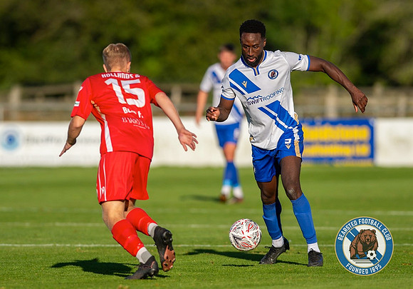 Bearsted_(2)_5-2_(0)_HollandsAndBlair_243