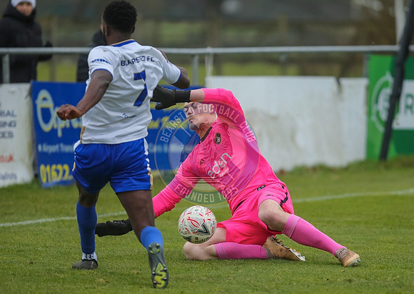 KentST_Semi_Bearsted_v_LarkfieldANH_158