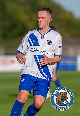 Bearsted_(2)_5-2_(0)_HollandsAndBlair_168