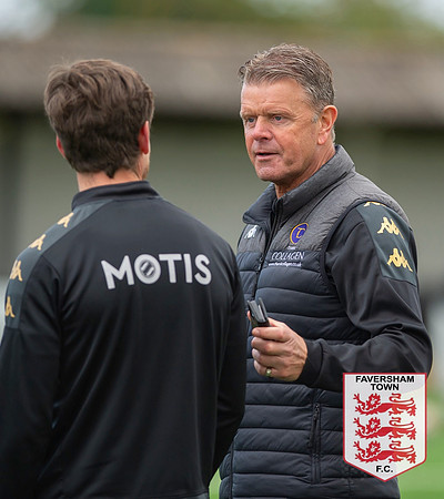 Faversham_v_WellingTown_001
