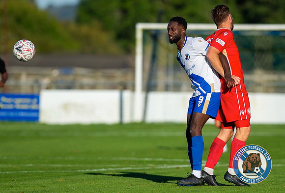 Bearsted_(2)_5-2_(0)_HollandsAndBlair_271