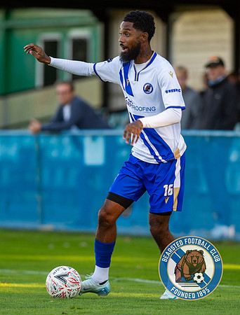 Bearsted_(2)_5-2_(0)_HollandsAndBlair_274