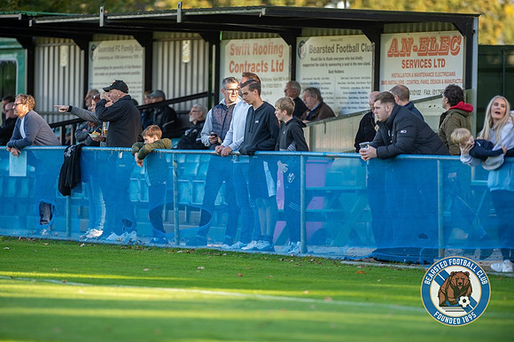 Bearsted_(2)_5-2_(0)_HollandsAndBlair_161