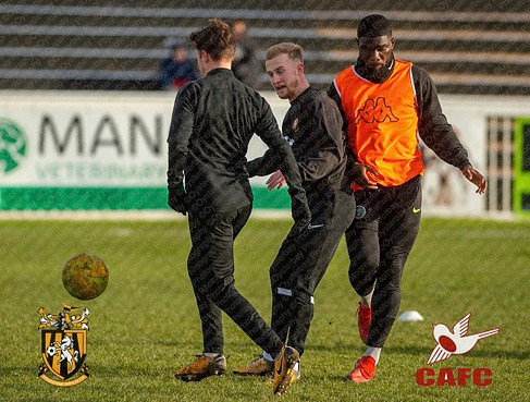 FIFC_v_CAFC_Warmup-fans-035
