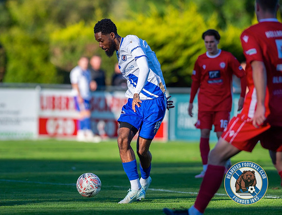 Bearsted_(2)_5-2_(0)_HollandsAndBlair_282