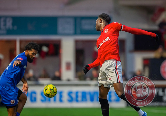 ChathamTown_(2)_5-0_(0)_Whitehawk_156
