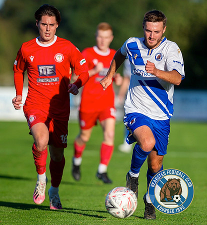Bearsted_(2)_5-2_(0)_HollandsAndBlair_302