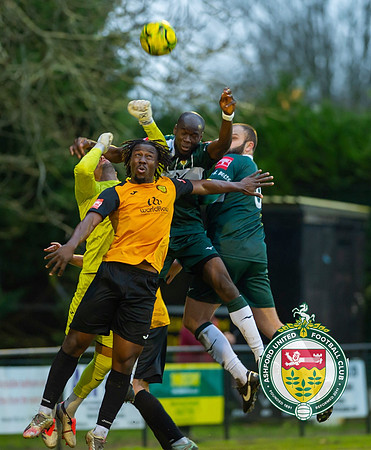 ISE_Merstham_2-0_AshfordUnited_142