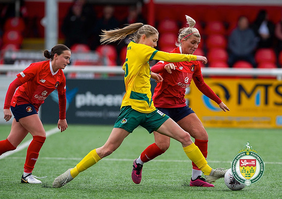 Ebbsfleet_8-0_AshfordLadies_083