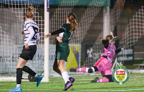 AshfordLadies_2-2_Margate_(3-4pens)_073