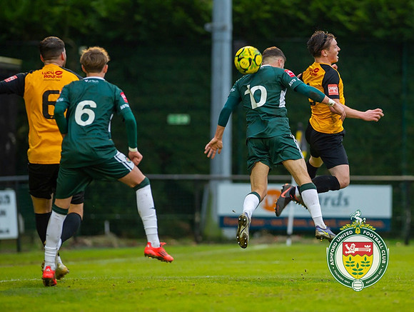 ISE_Merstham_2-0_AshfordUnited_118
