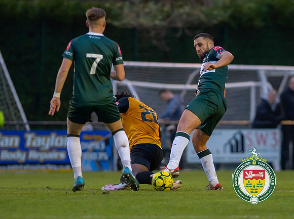 ISE_Merstham_2-0_AshfordUnited_157